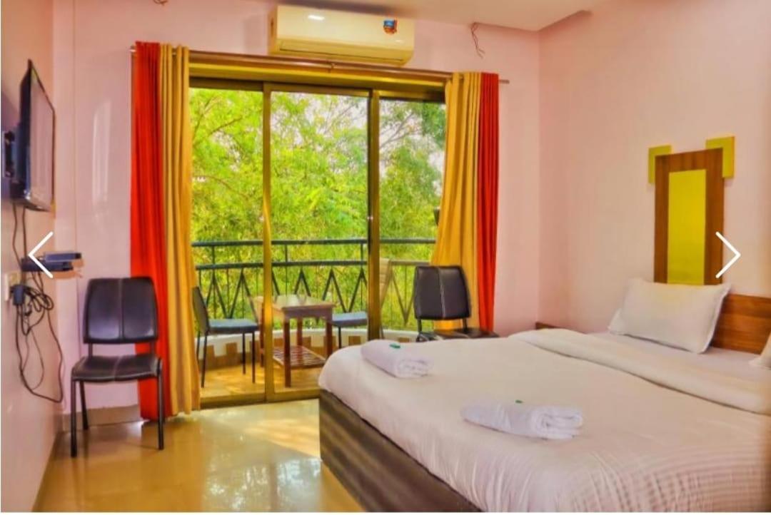 Hotel Laxmi Residency 罗纳瓦拉 外观 照片