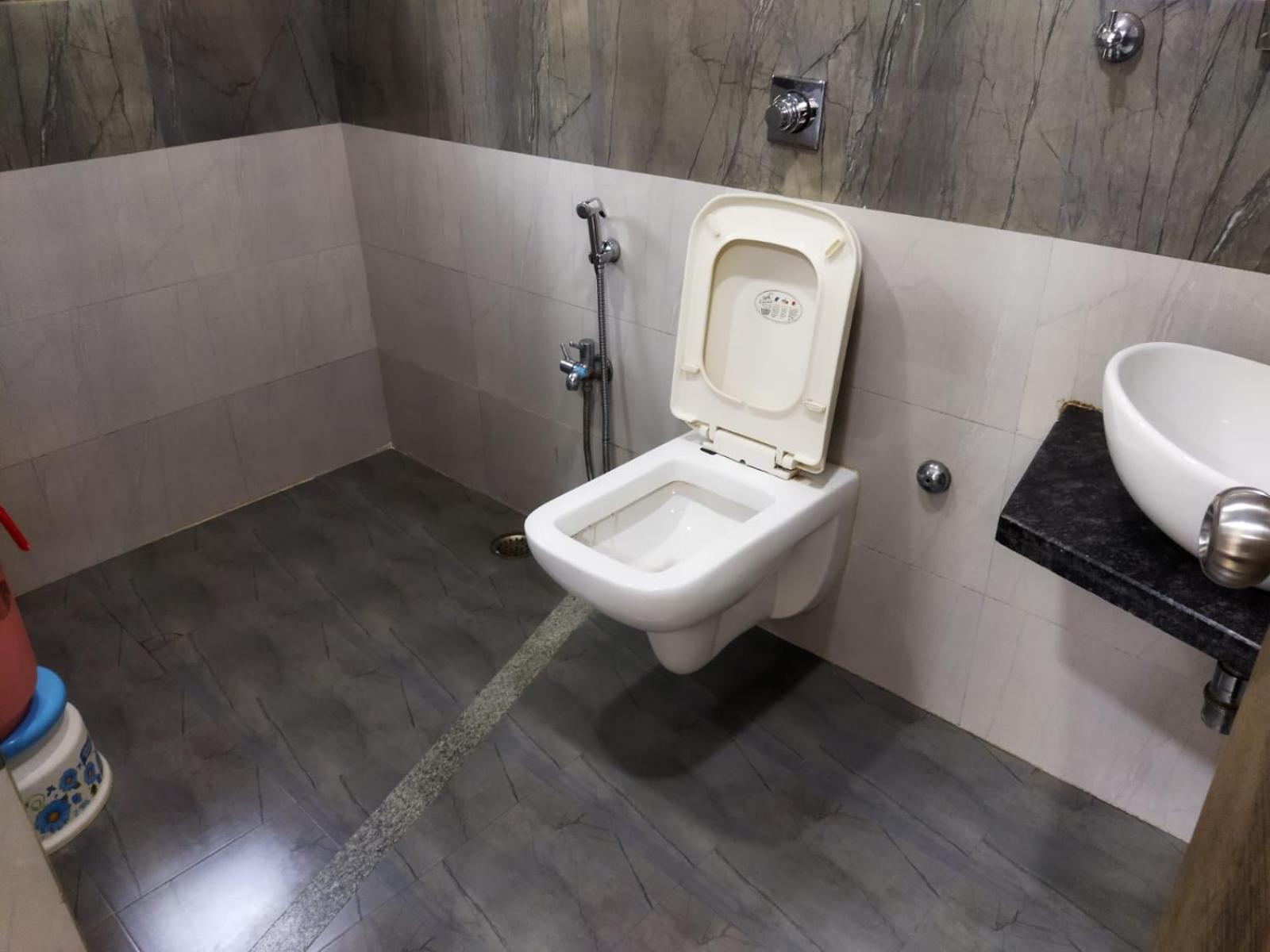 Hotel Laxmi Residency 罗纳瓦拉 外观 照片