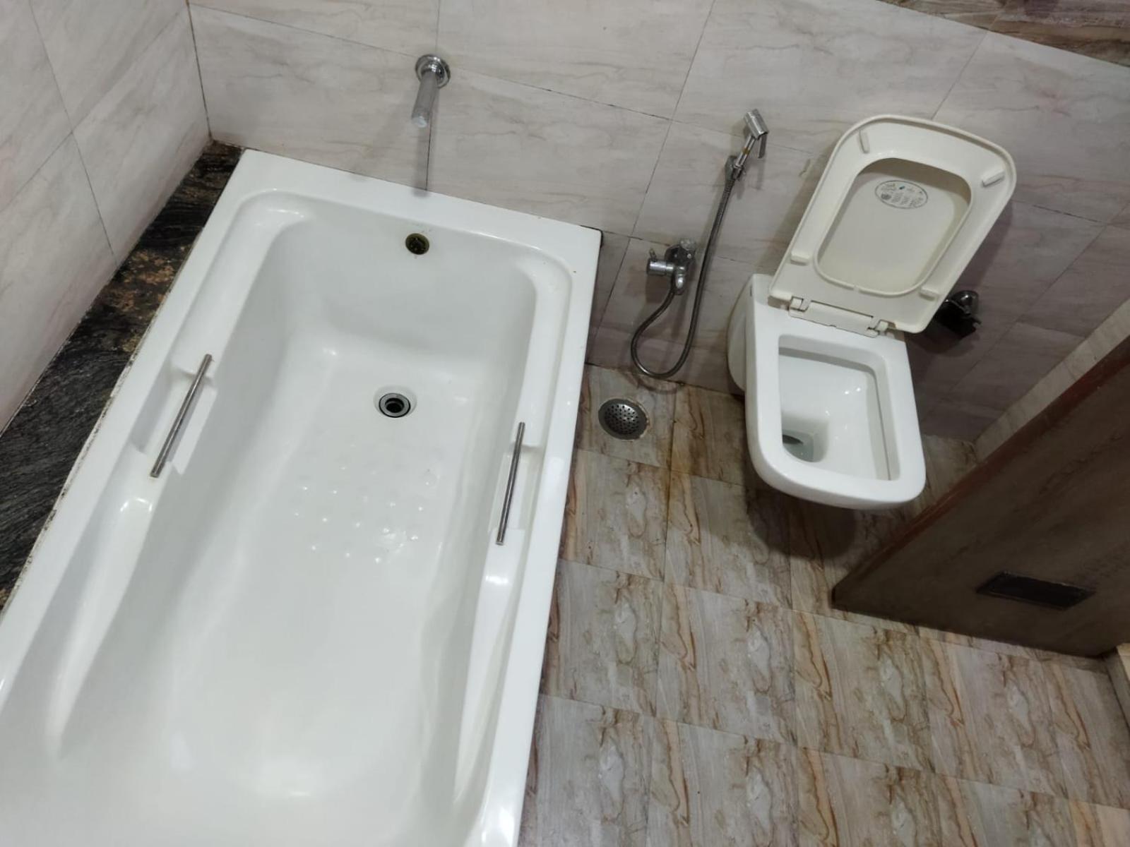 Hotel Laxmi Residency 罗纳瓦拉 外观 照片