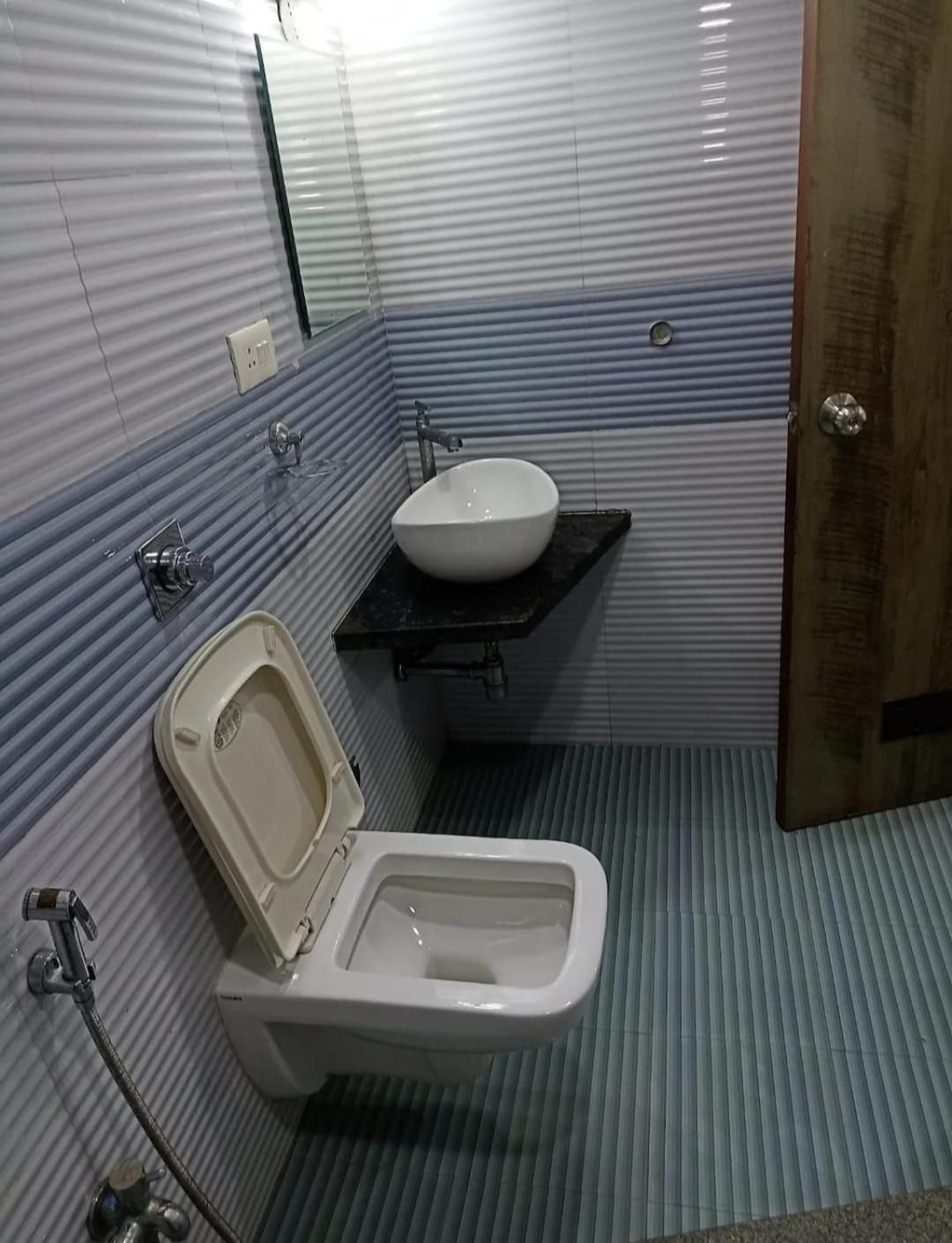 Hotel Laxmi Residency 罗纳瓦拉 外观 照片