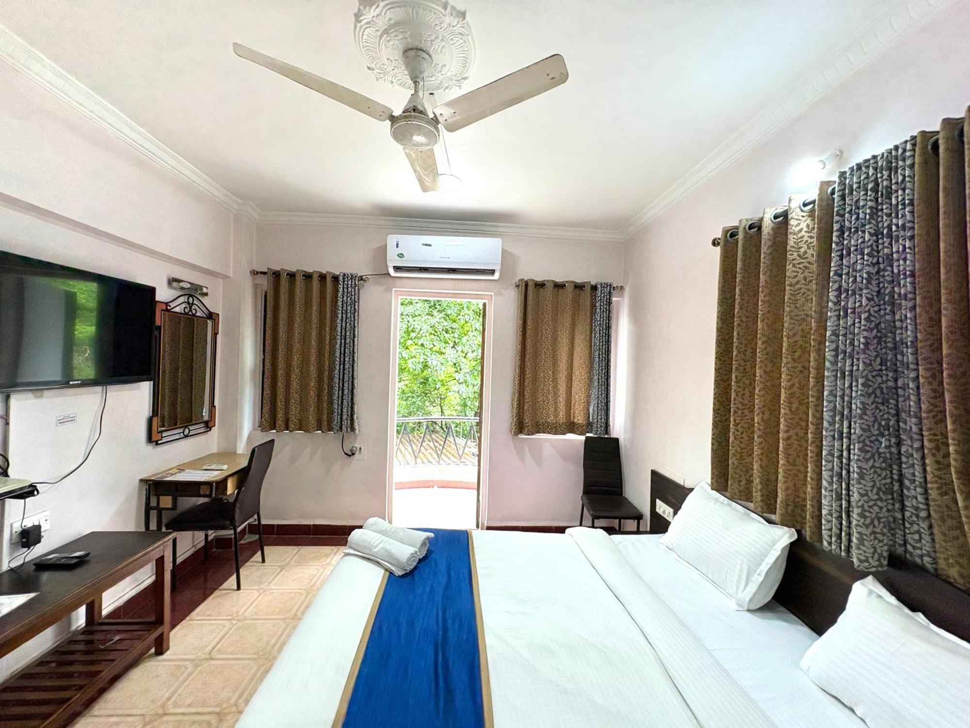 Hotel Laxmi Residency 罗纳瓦拉 外观 照片