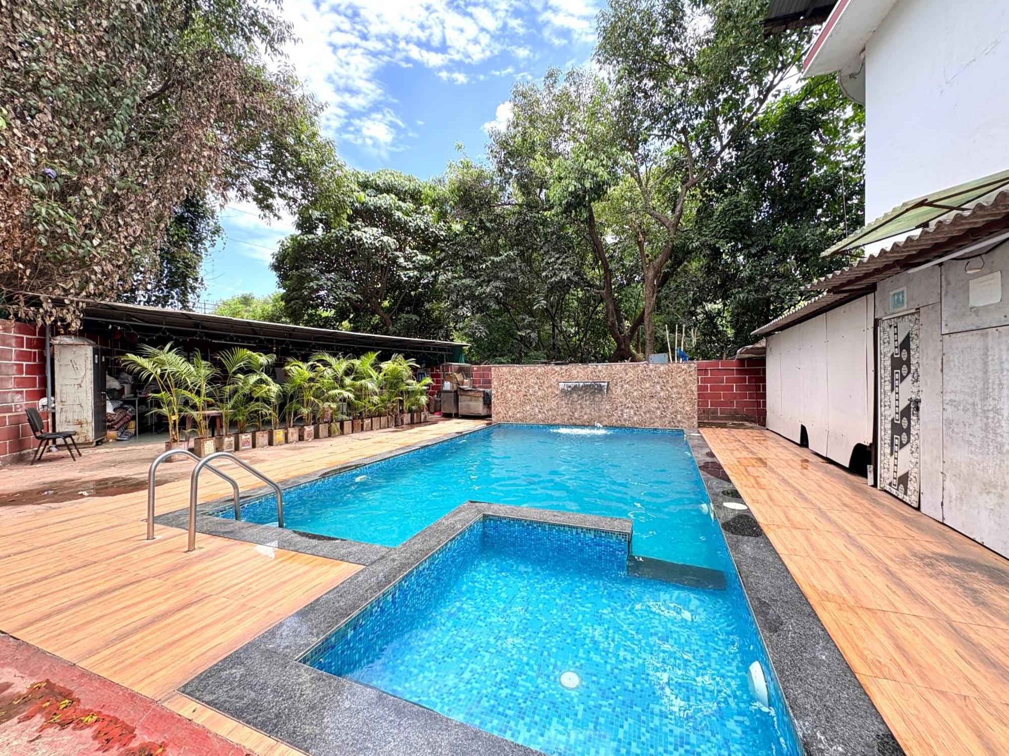 Hotel Laxmi Residency 罗纳瓦拉 外观 照片