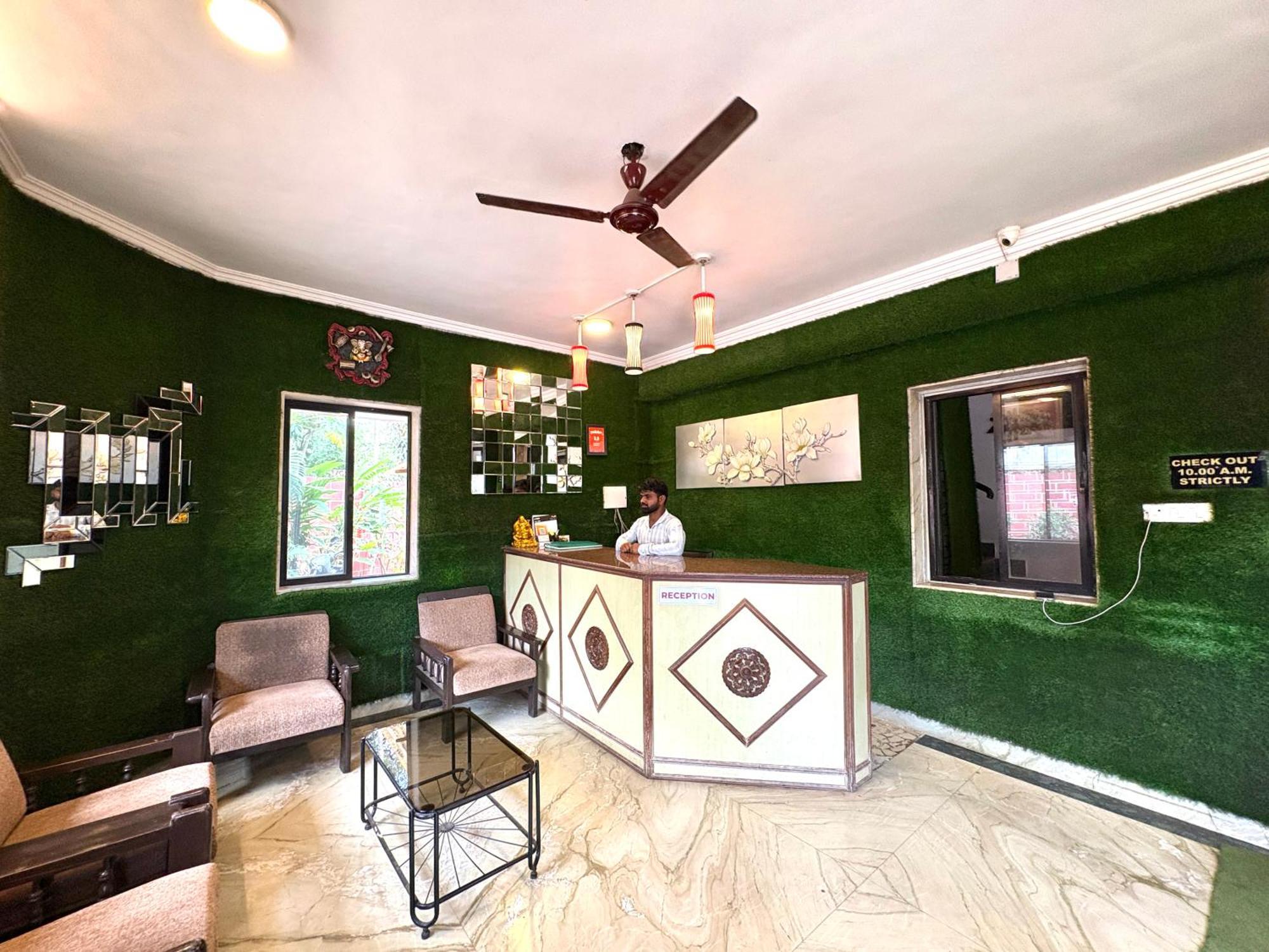 Hotel Laxmi Residency 罗纳瓦拉 外观 照片